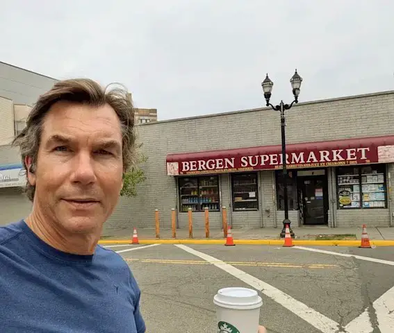 Video thumbnail for From Hollywood to Hudson County: Jerry O’Connell revisits family ties to Jersey City