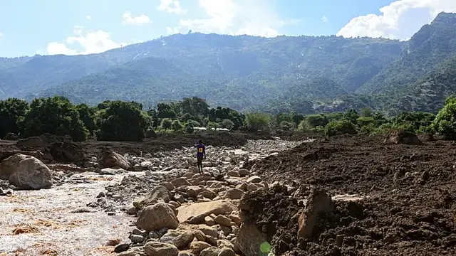 'Video thumbnail for Pix of the Day: November 03, 2025'