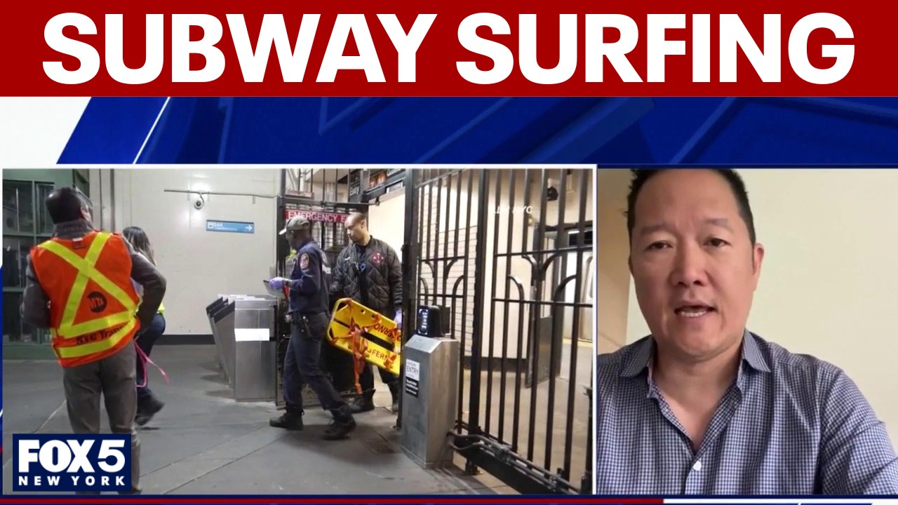 Video thumbnail for How does NYC stop teens from subway surfing?