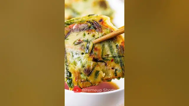 Video thumbnail for 10 Street Foods to eat in Seoul #seoul #streetfood