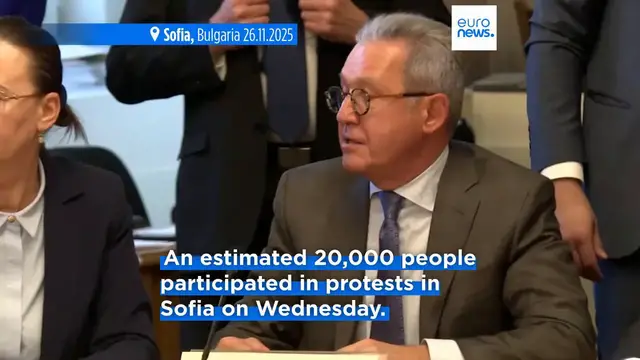 Video thumbnail for Thousands protest in Bulgaria ahead of final parliamentary vote on controversial new budget plan