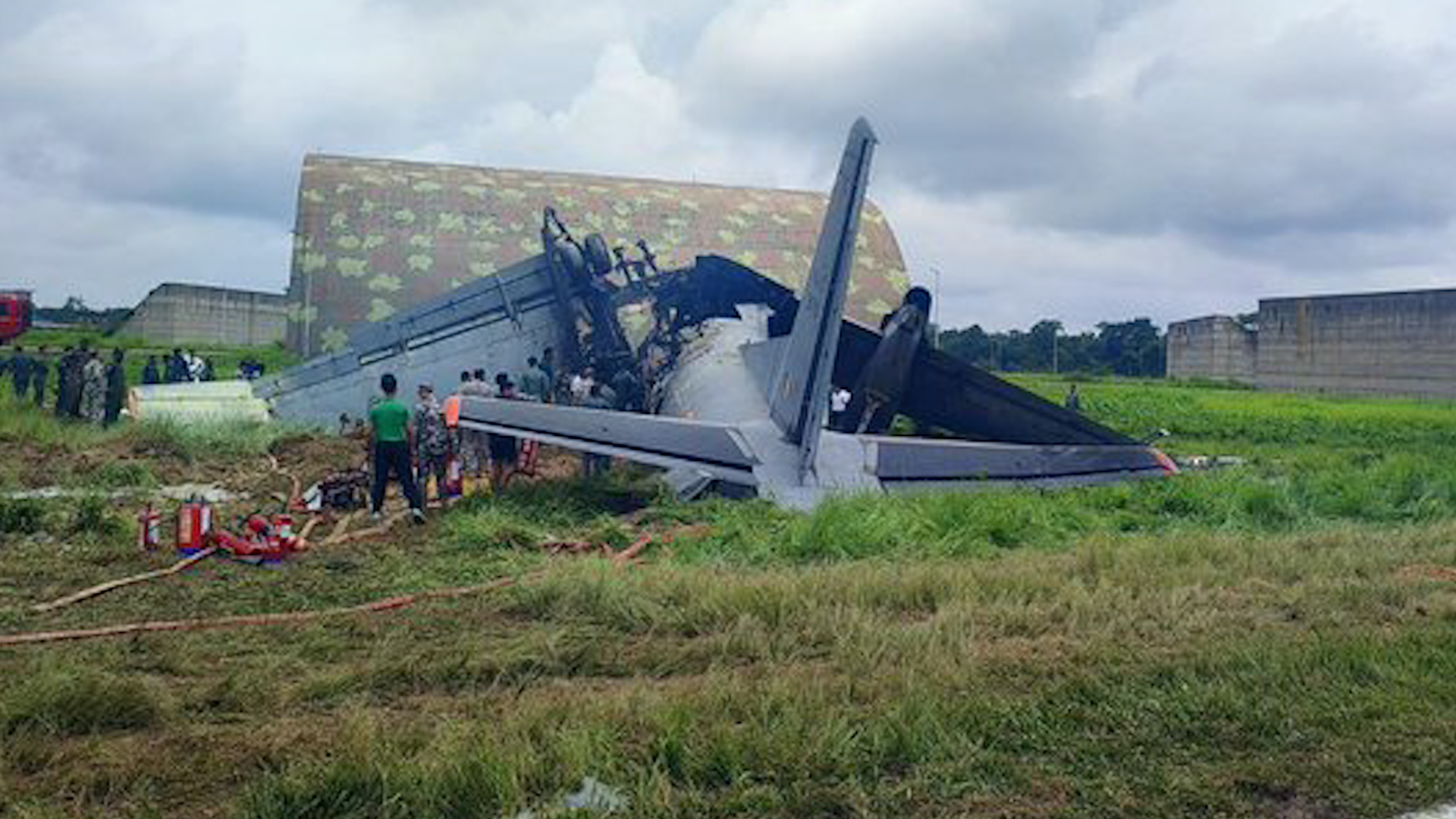 Video thumbnail for Deadly military plane crash in India’s Assam