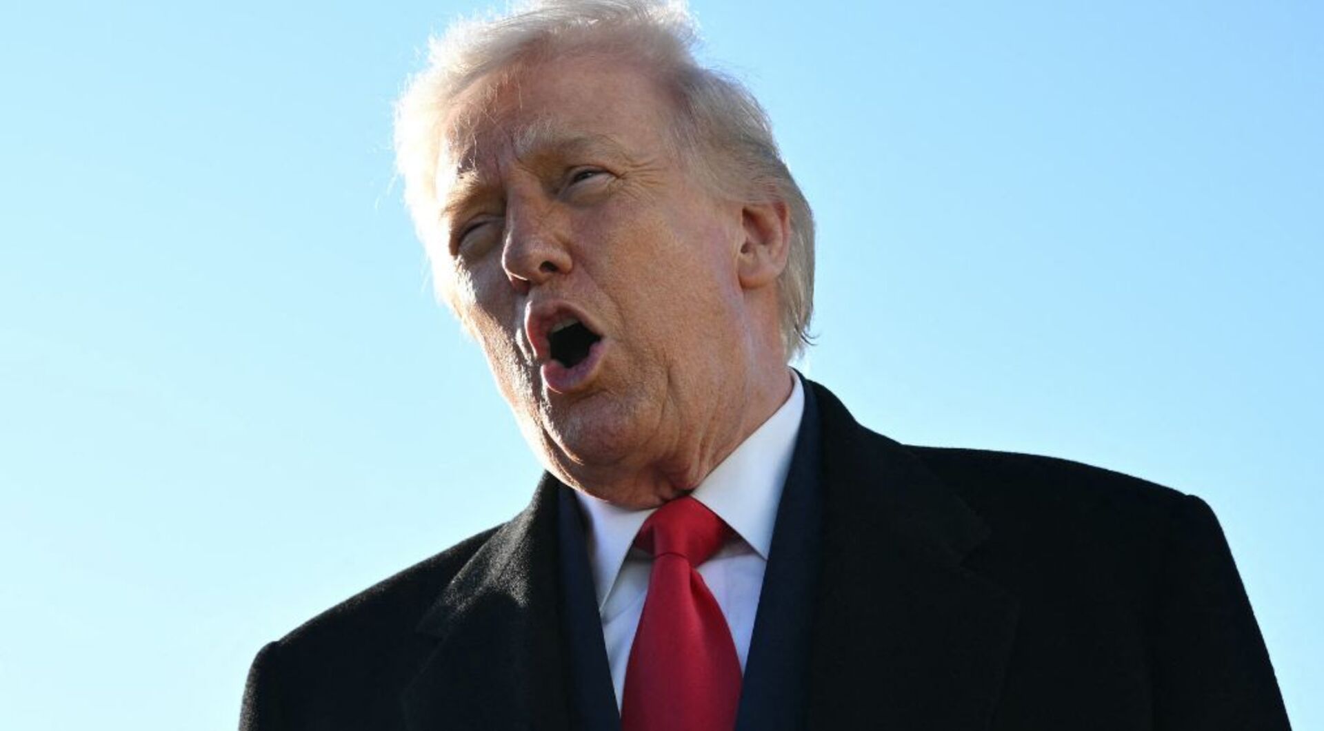 Video thumbnail for Trump threatens to hit Iran 'very hard tonight' and take Kharg Island oil infrastructure