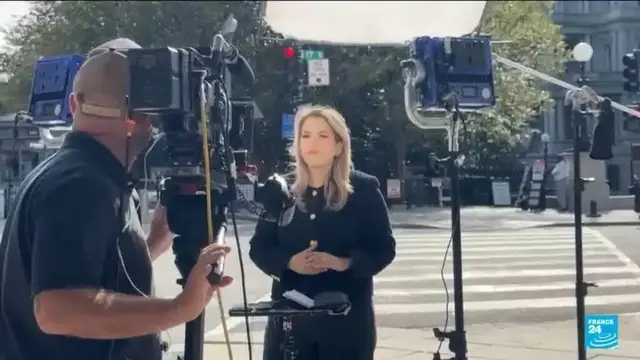 Video thumbnail for Three media outlets barred from the White House over 'fake news'