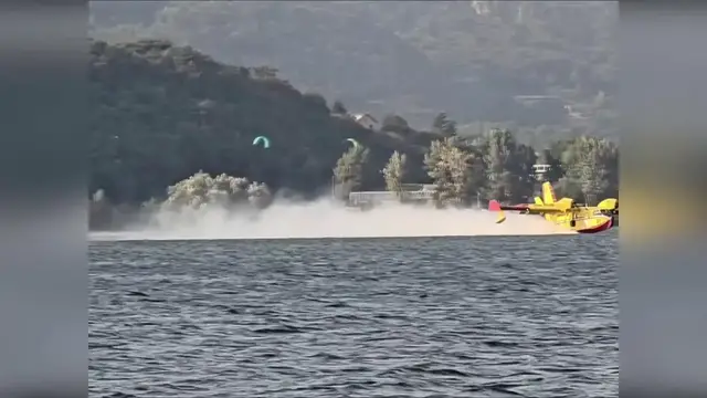 Video thumbnail for Italy: Canadair Battles Valmadrera Forest Fire As Flames Spread Across Mountain Slopes.