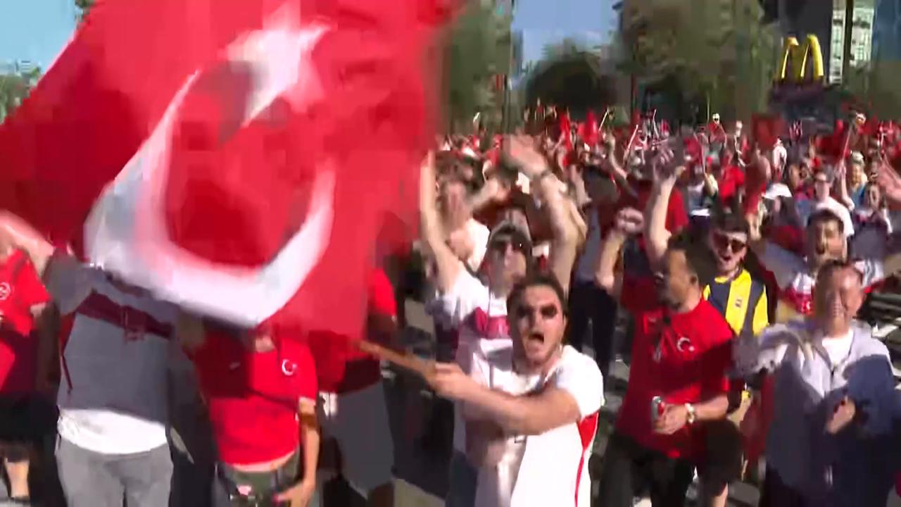 Video thumbnail for Canada: Türkiye supporters march to stadium ahead of World Cup match against Australia (2).