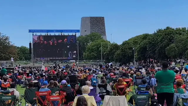Video thumbnail for US: Massive crowd gathers in Chicago for Obama Presidential Center grand opening.