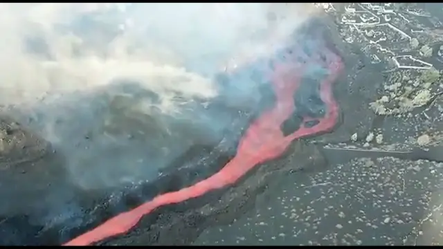 Video thumbnail for Lavastrom vom 25. September 2021 auf La Palma