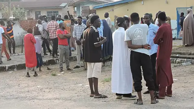 Video thumbnail for Nigeria gold miner deaths spark protests in Niger state