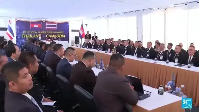 Video thumbnail for Thailand and Cambodia agree to ceasefire