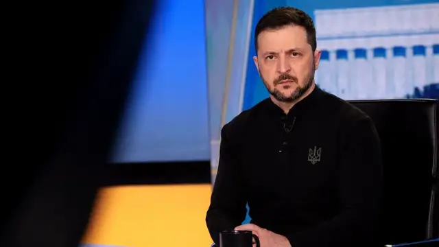 Video thumbnail for UK boosts military aid to Ukraine as Zelenskyy prepares to visit London