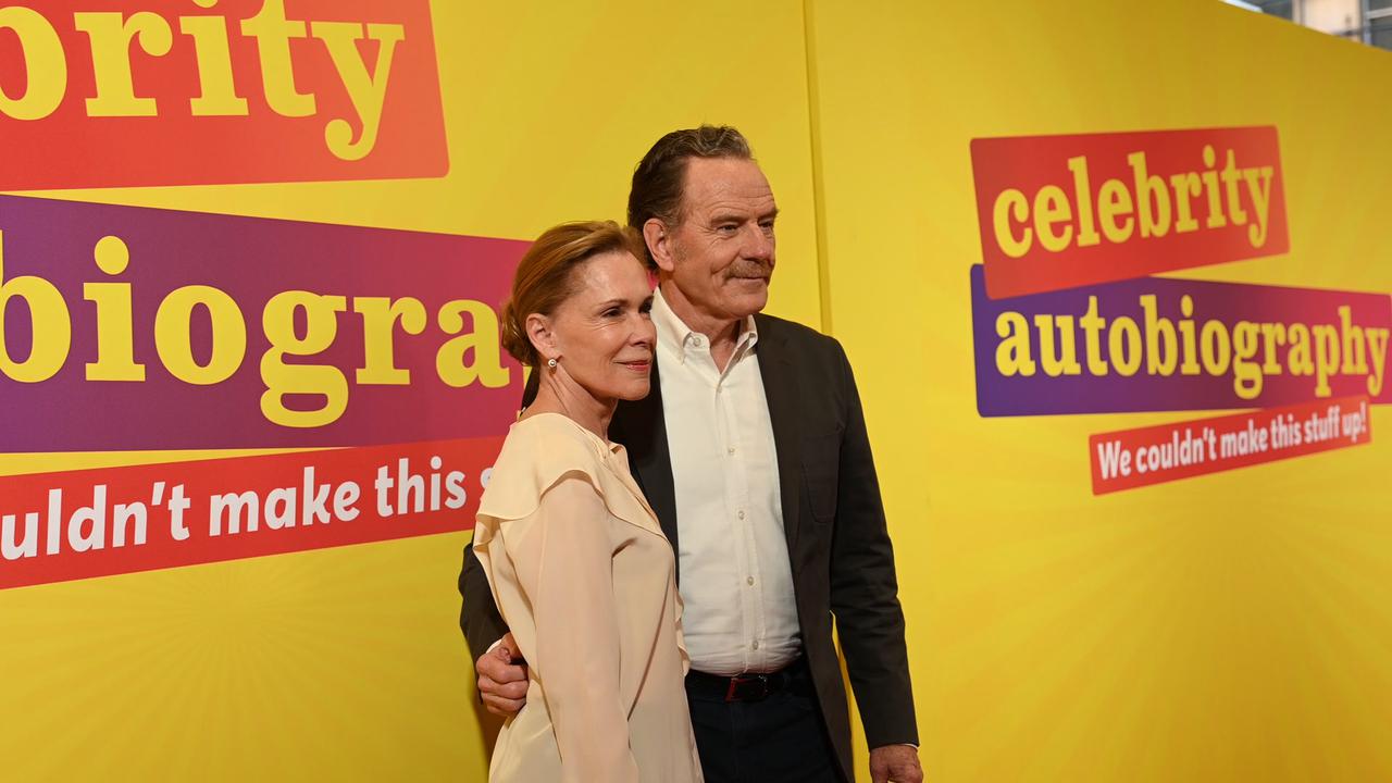 Video thumbnail for "NY: "Celebrity Autobiography" Broadway Opening Night�- Arrivals" 6.