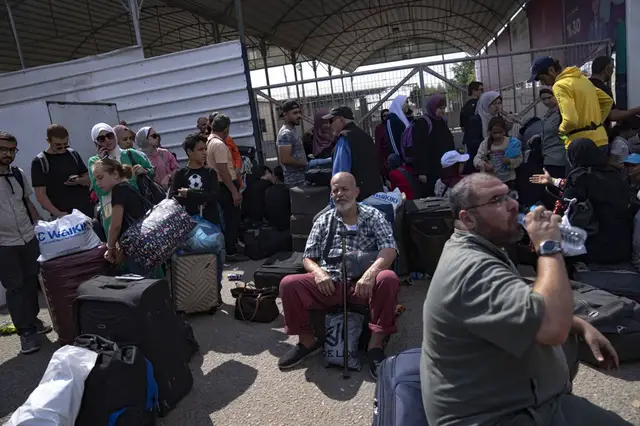 Video thumbnail for Rafah reunions begin: Long inspections mark Gaza return journey