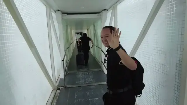 'Video thumbnail for Hanoi Airport Domestic Arrival 2024 HAN'