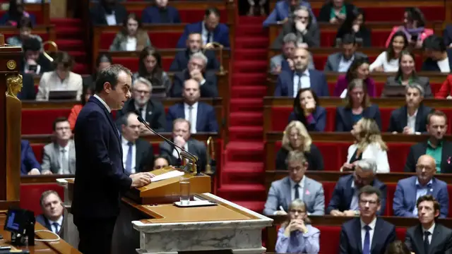 'Video thumbnail for Wealth tax debate is a key day for French government as bill divides MPs'