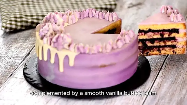 Video thumbnail for Purple Ombre Layer Cake recipe