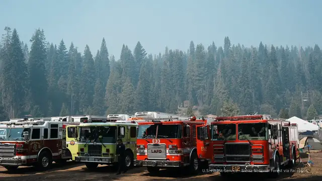 'Video thumbnail for Crews hold Garnet Fire, keeping California’s giant sequoias safe for now'