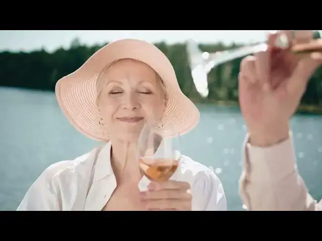 Video thumbnail for Lovely Elderly Couple