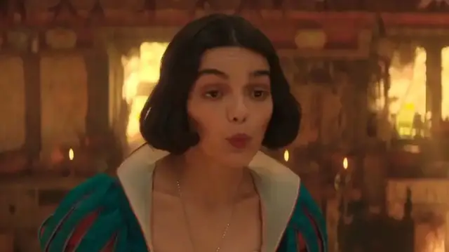 'Video thumbnail for Snow White: Whistle While You Work (Full Song)'