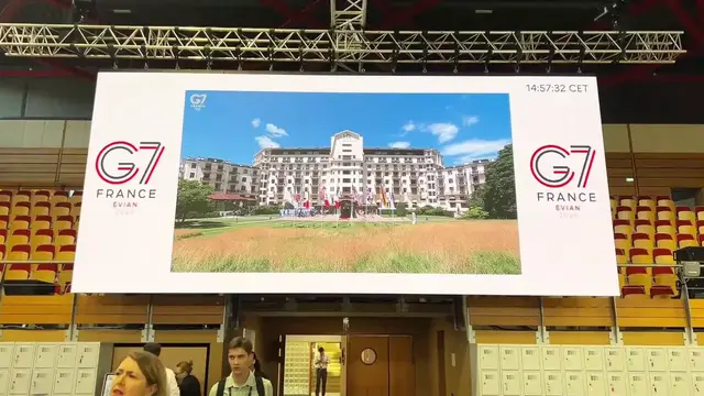 Video thumbnail for France/GENEVA, Switzerland: G7 summit kicks off against backdrop of massive protest.
