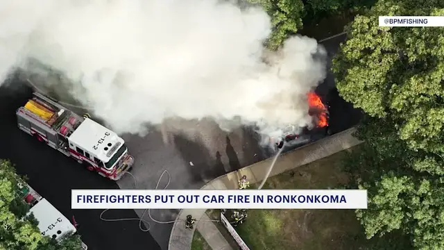 Video thumbnail for Car bursts into flames in Ronkonkoma 