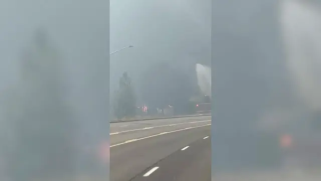 Video thumbnail for US: Wildfire in US state of Washington forces thousands to evacuate as blaze threatens 4,000 structures.