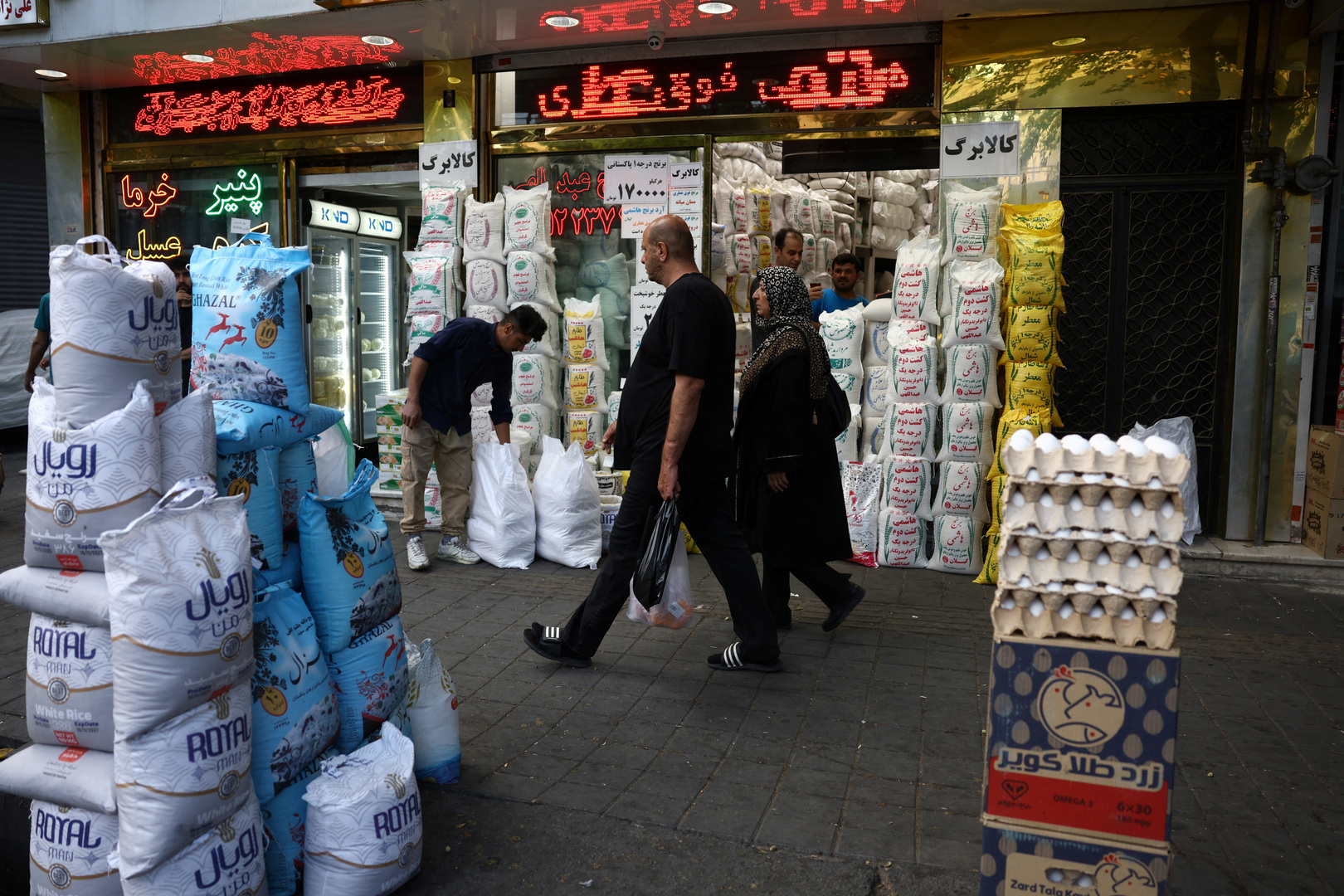 Video thumbnail for Millions of jobs lost as Iranians battle ‘Operation Economic Fury’