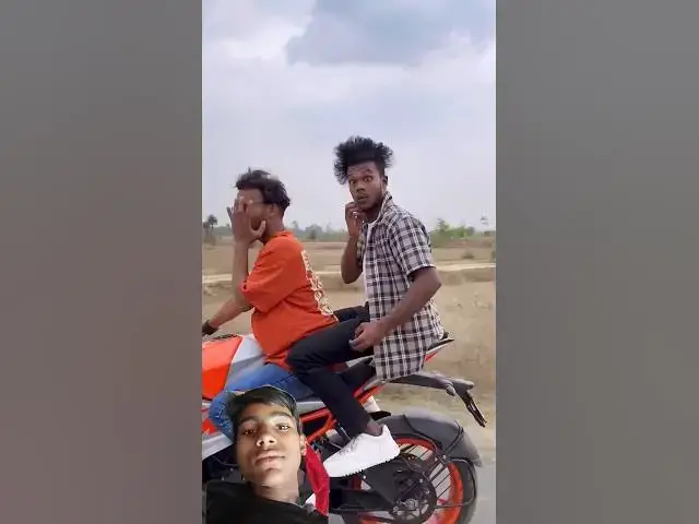 Video thumbnail for हेलमेट 😂🤣 #comedy #vikramcomedy #comedyvideos #vikramcomedy #comedyvideos #funny #realfools #shorts