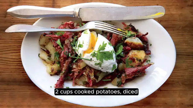 Video thumbnail for Corned beef hash recipe
