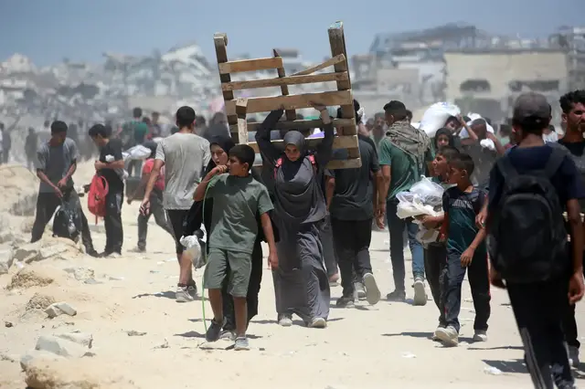 'Video thumbnail for Lawless life: Armed gangs fight police amid Gaza security vacuum'