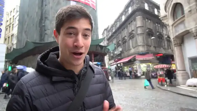 'Video thumbnail for KEBAB KING of TURKEY - ISTANBUL Street Food : World's BIGGEST Döner Kebab | TURKISH STREET FOOD 2019'