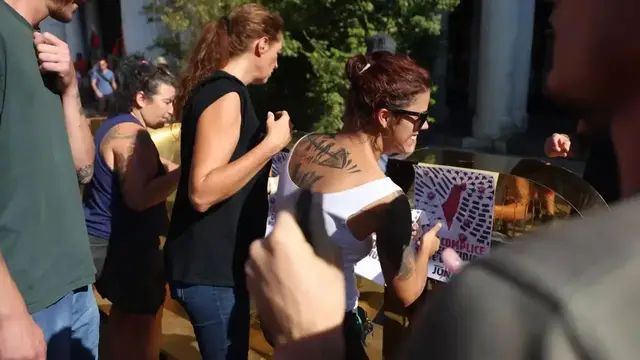 Video thumbnail for Italy: Protesters march in Vicenza against Israel's participation in Vicenzaoro fair.