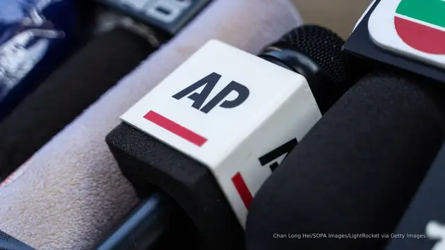 Video thumbnail for Judge won't enforce Oval Office access for the AP after new press pool rules