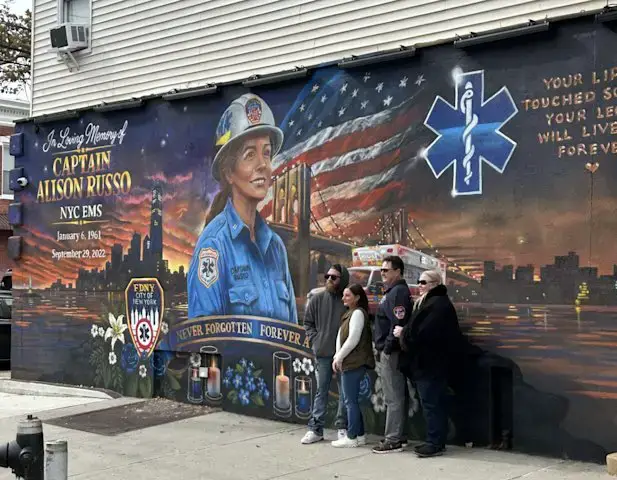 Video thumbnail for Renewed Astoria mural pays tribute to FDNY Capt. Alison Russo, killed in 2022 stabbing