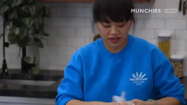 'Video thumbnail for How To Make Bagels'