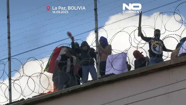 'Video thumbnail for Inmates riot at San Pedro prison in Bolivia over food allowances'
