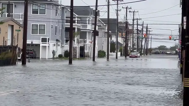 Video thumbnail for US: Coastal Flooding Hits New Jersey as Nor’easter Batters Northeast 10.
