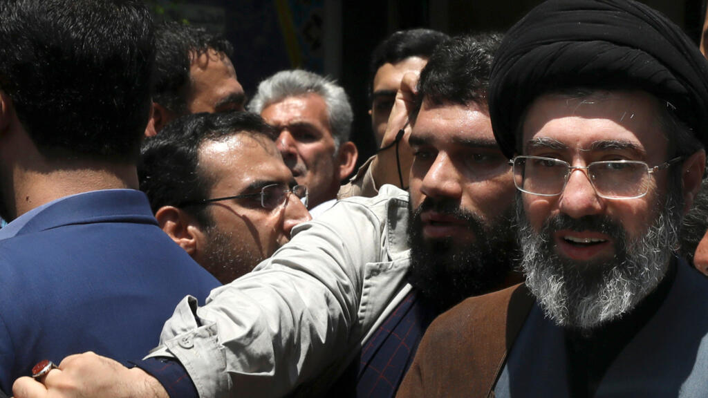 Video thumbnail for Trump trying to gauge whether new ayatollah is 'a leader he can work with'