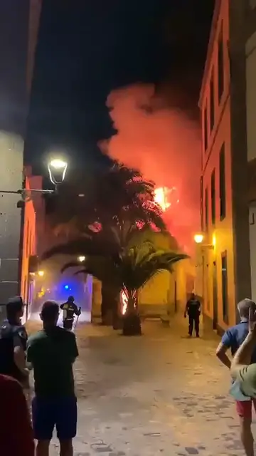 Video thumbnail for Feuer in der Vegueta