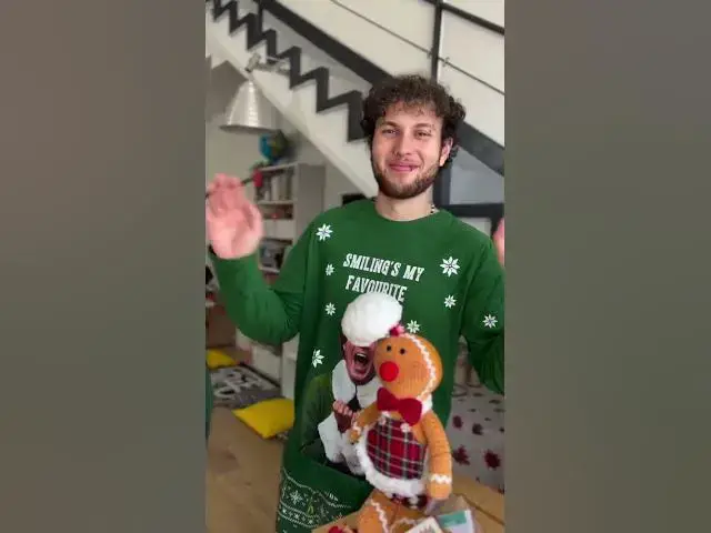 Video thumbnail for Christmas in Spain ! #travel #dogs #love #family