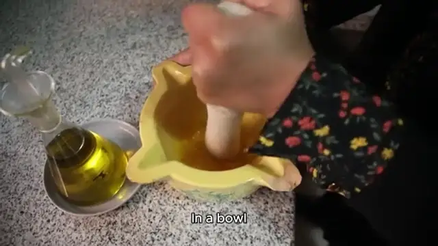 Video thumbnail for Cucumber salad recipe