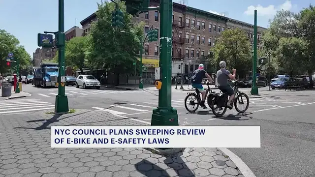 Video thumbnail for NYC Council plans sweeping review of e-bike, e-scooter safety laws
