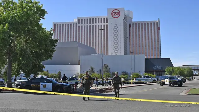 Video thumbnail for Gunman opens fire outside casino in Reno, Nevada, killing three