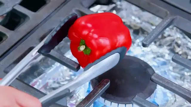 'Video thumbnail for 10-Minute Cucumber Tomato Salad (Shopska Salad)(720P_HD)'