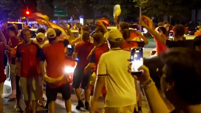 Video thumbnail for Spain knock out France, prepare for World Cup final
