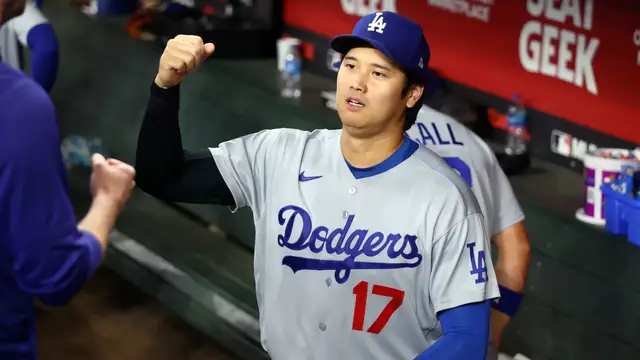 Video thumbnail for Dodgers Poised for Postseason: Ohtani's Injury Update