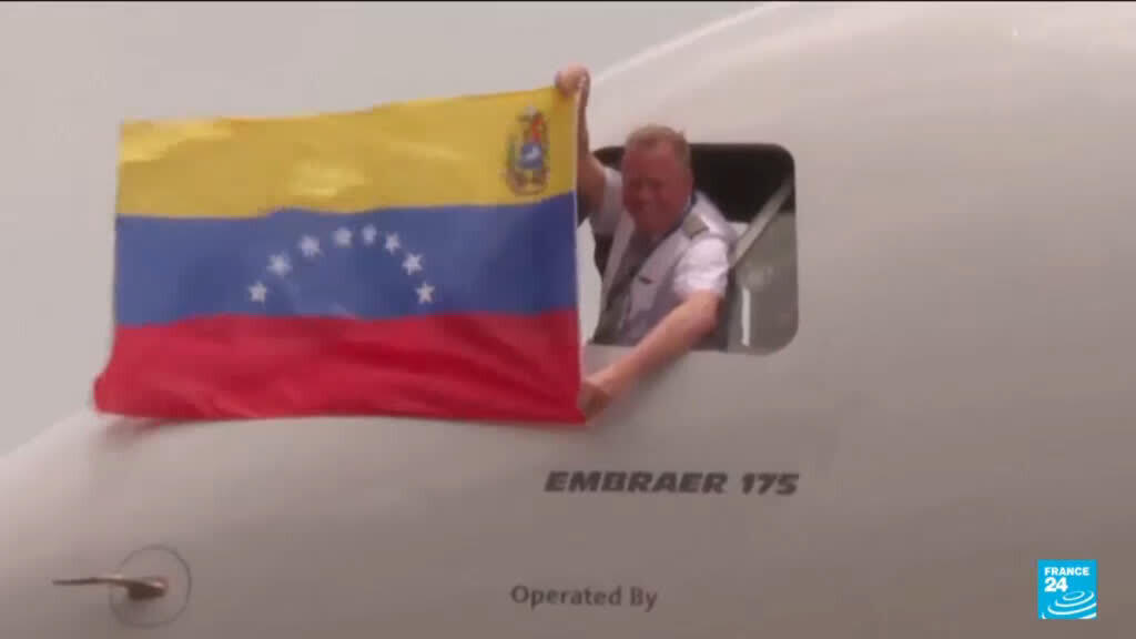 Video thumbnail for US-Venezuela commercial flights restart