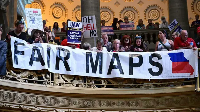 Video thumbnail for Missouri congressional map fight returns to Supreme Court with nationwide implications