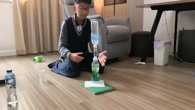 Video thumbnail for Boy Nails Incredible Dice and Bottle Trick in Zhejiang