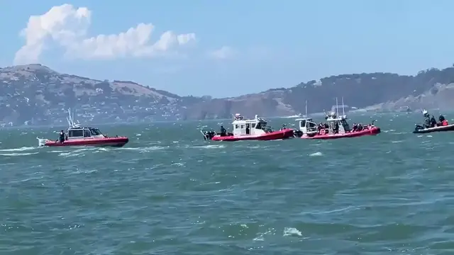 Video thumbnail for San Francisco: 1 Dead, 3 Missing After Boat Sinks Near Alcatraz Island VIDEO.